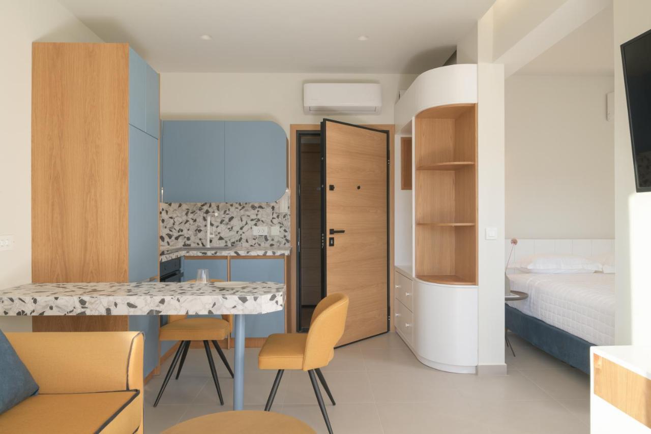 Matareva Suites Resmo Dış mekan fotoğraf