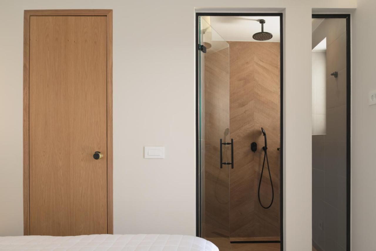 Matareva Suites Resmo Dış mekan fotoğraf